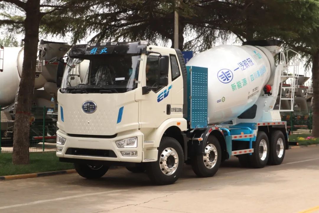 高考加油！中集車(chē)輛攪拌車(chē)業(yè)務(wù)集團(tuán)“靜音行動(dòng)”為夢(mèng)想護(hù)航！